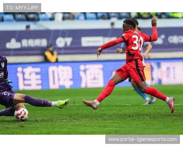 扣分少反令海港获利,卫冕冠军争冠优势相对扩大 扣分少反令海港获利,卫冕冠军争冠优势相对扩大